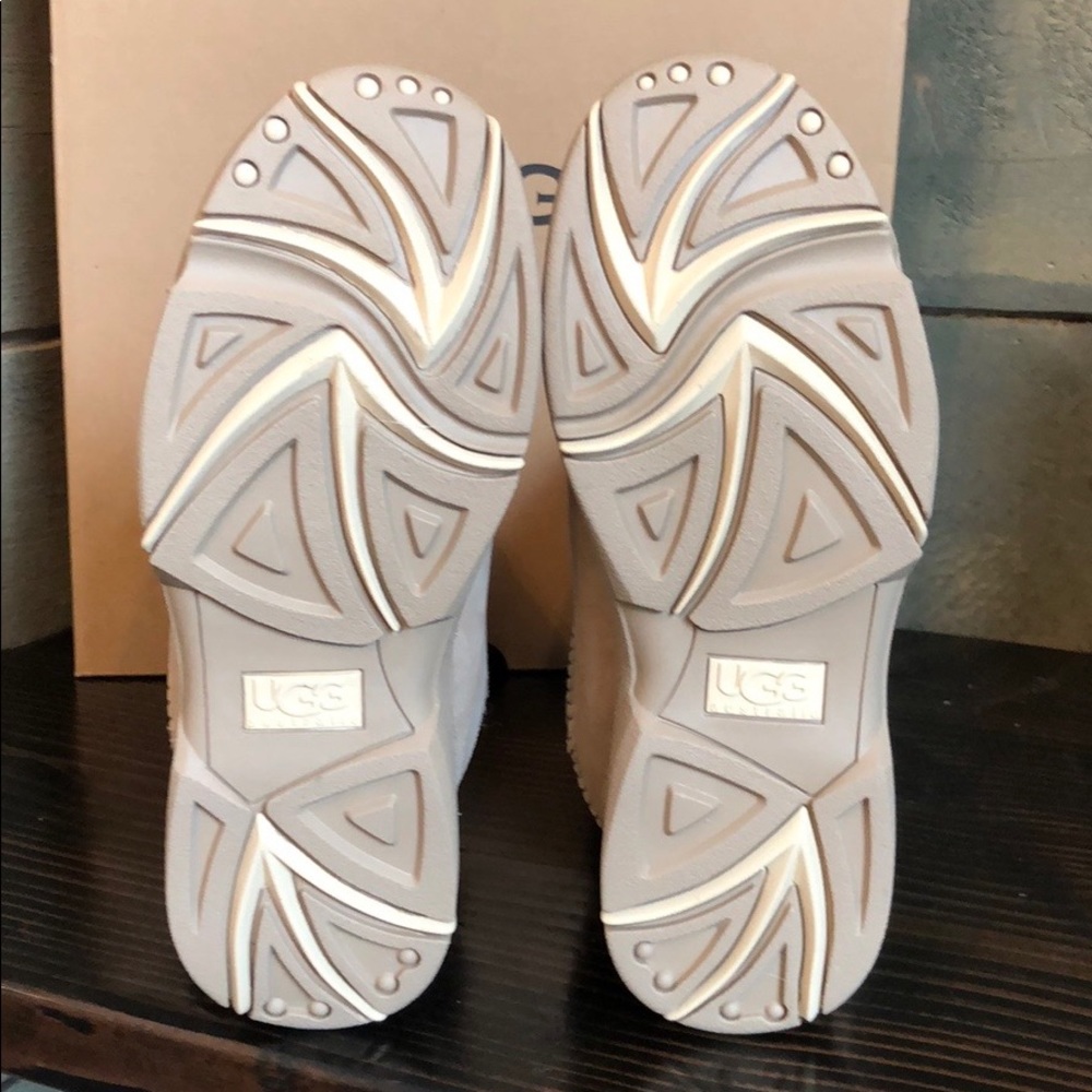 NWT UGG Ultimate Tall Braid boot - Picture 8 of 11